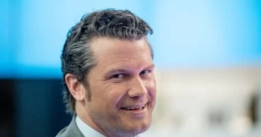 المشهد السياسي العالمي: خطوات فلسطينية نحو الوحدة وسط الأزمات