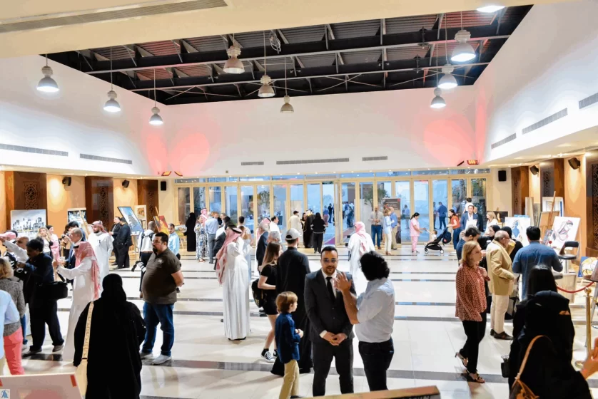 افتتاح معرض رسم بعنوان (الإحتفال بالألوان الفرنكوفونية) في قنصلية لبنان بجدة – صحيفة شبكة الاعلام السعودي