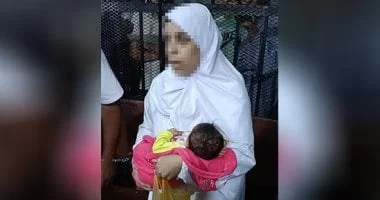 بعد إحالة المتهمة بقتل زوجها وأطفاله الـ6 للمفتى.. والدة الأطفال: مبروك عليكى الإعدام