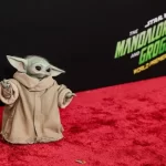 ديزني تستعين بشخصية خيالية من أفلام Star Wars لجذب المشاهدين