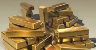 توقعات بنك UBS والخبراء حول قفزة أسعار الذهب القادمة
