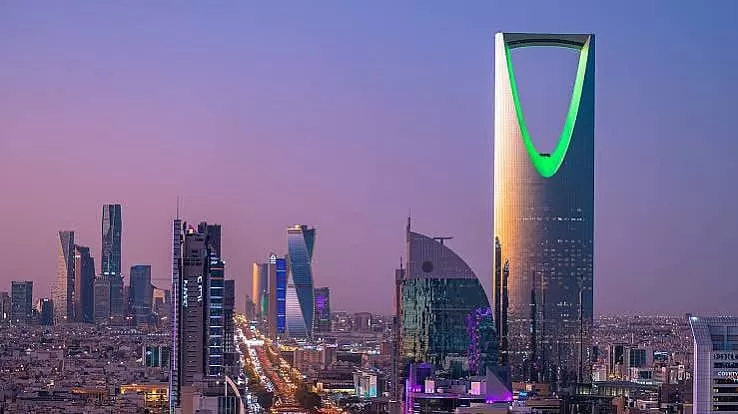 الرياض كقطب لوجستي: أبعاد التحول الاقتصادي في الرياض